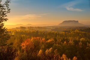 1620px-Lilienstein Saxon Switzerland.jpg